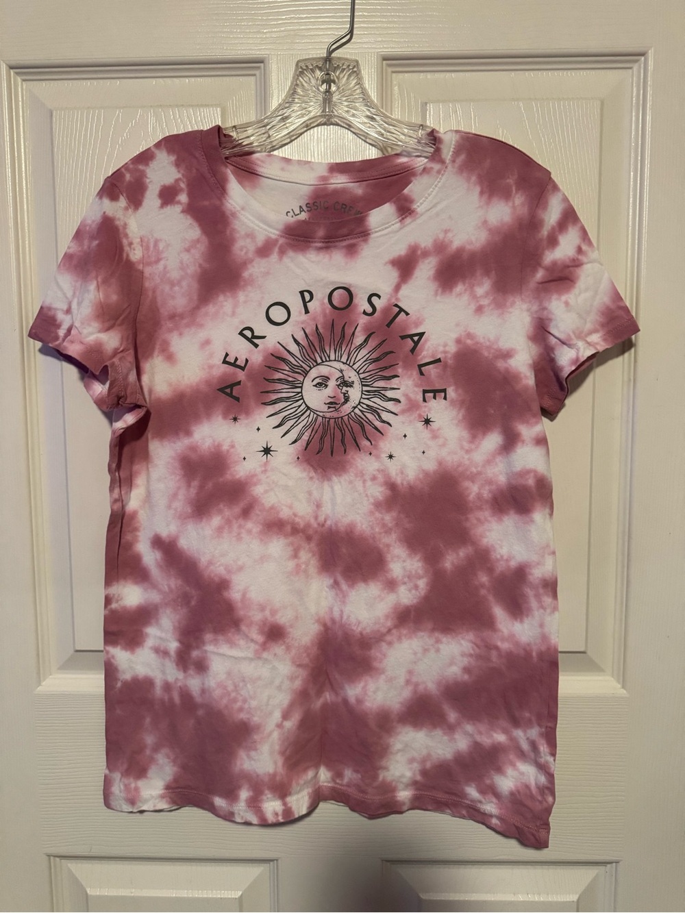 Aeropostale Pink and White Tie-Dye Sun Graphic Short Sleeve Tee